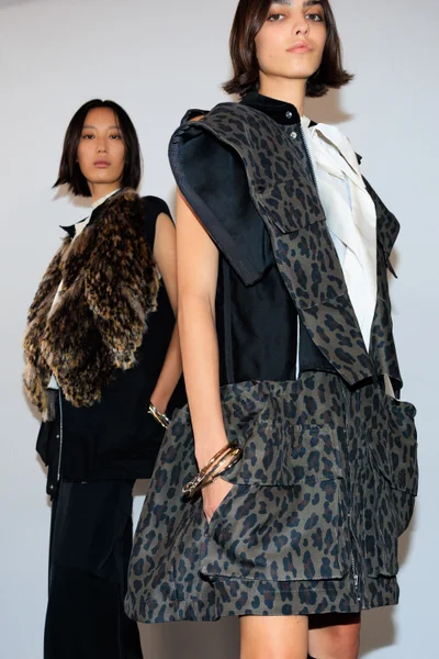 Look 5